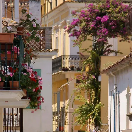 La Maison Del Borgo Bed & Breakfast