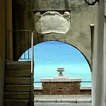 La Maison Del Borgo 4*