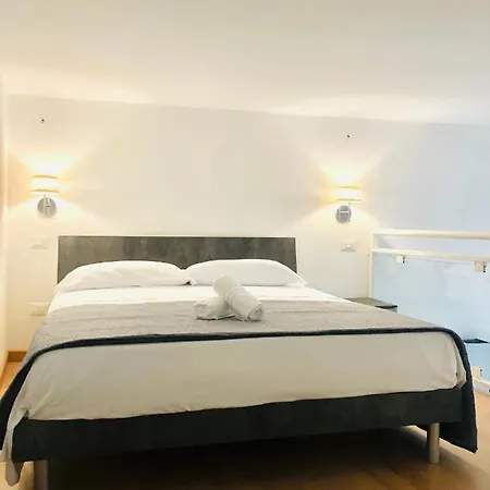 ベッド・アンド・ブレックファスト La Maison Del Borgo ローディ・ガルガーニコ