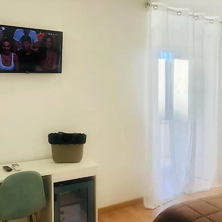 לינה וארוחת בוקר La Maison Del Borgo