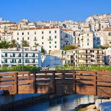 ベッド・アンド・ブレックファスト La Maison Del Borgo ローディ・ガルガーニコ