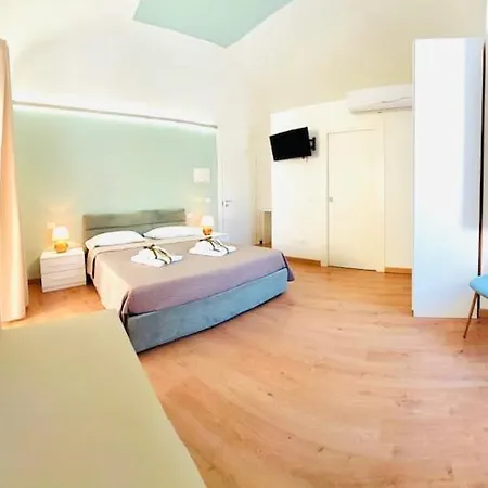 La Maison Del Borgo 4* Rodi Garganico