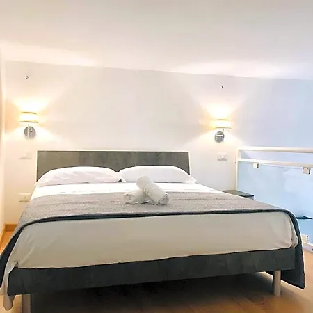 La Maison Del Borgo Panzió Rodi Garganico