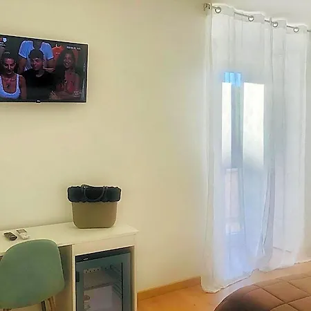 La Maison Del Borgo Alojamento de Acomodação e Pequeno-almoço 4*