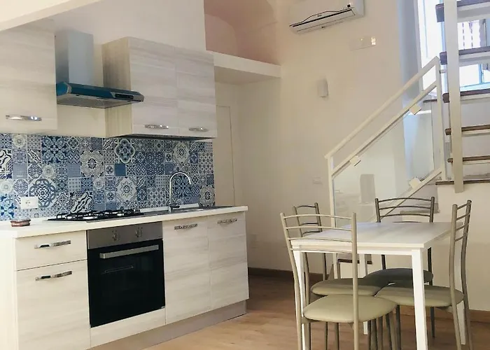 Bed & Breakfast La Maison Del Borgo 4*